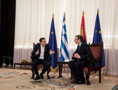 Σε εξέλιξη η συνάντηση Τσίπρα - Βούτσιτς στη Θεσσαλονίκη